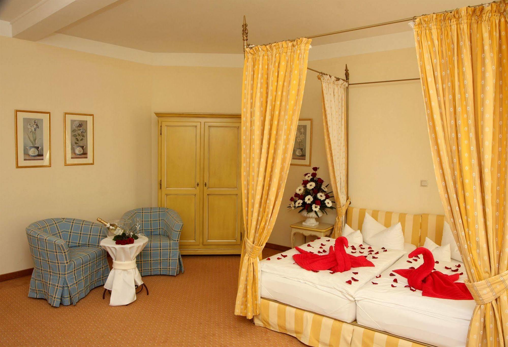 Hotel Graf Von Mansfeld Lutherstadt Eisleben Dış mekan fotoğraf